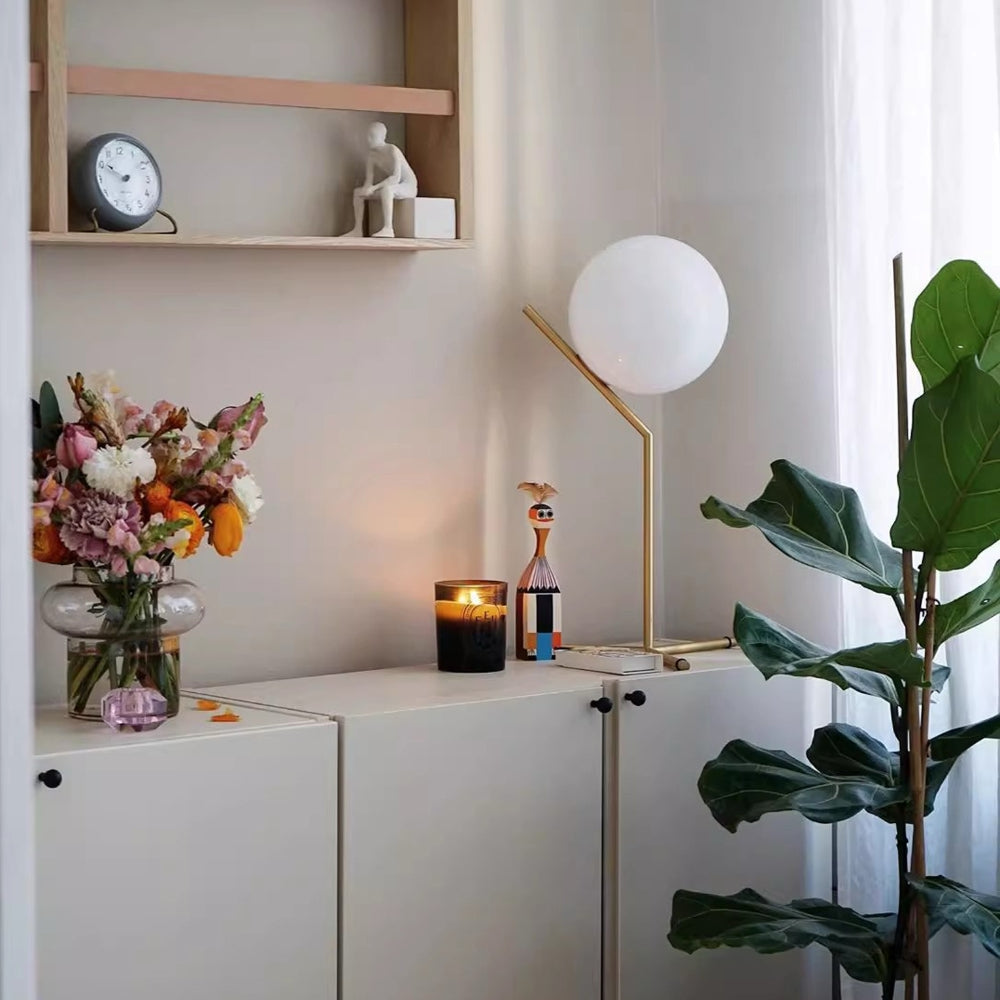 Design tafellamp Alaris, glas, metaal